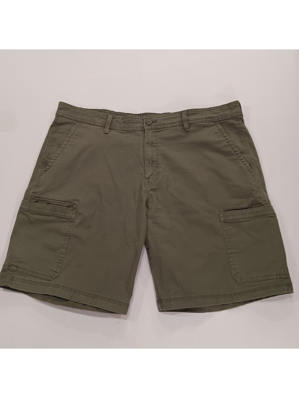 Weatherproof W2S004J Men's Green Cargo Utility Shorts Size 40W (40×10)